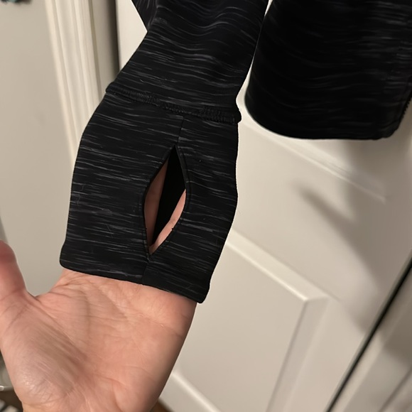 Workout jacket - Picture 3 of 3